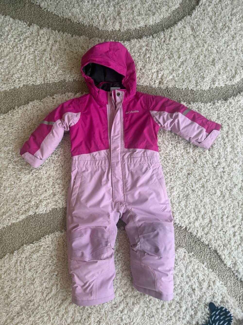 Columbia 2T One-Piece Snowsuit – Pink & Purple – Like New